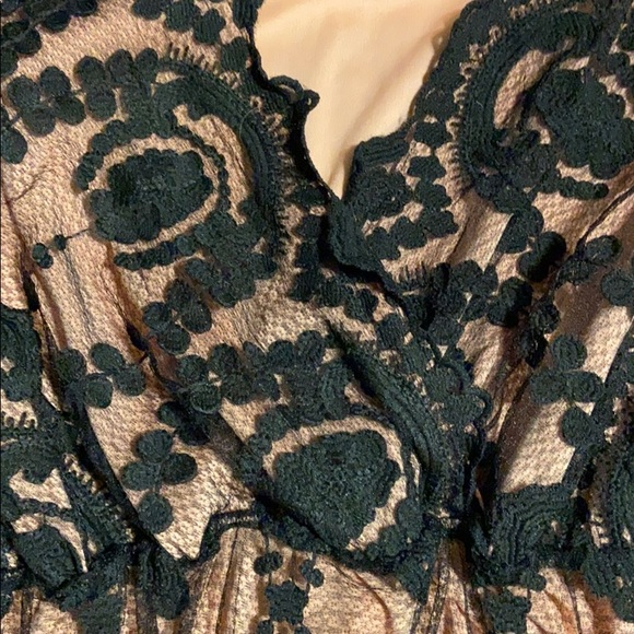 Lace black dress - Picture 2 of 4